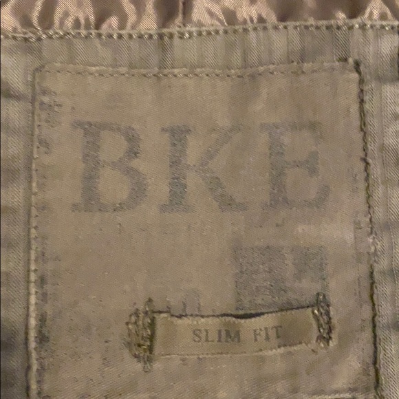 Light Weight Jacket - Picture 2 of 2